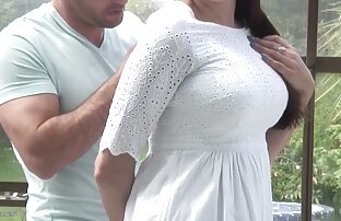 XXX Muskel ist inhärent in der Pussy mann fickt reife frau der Blondine mit Anmut