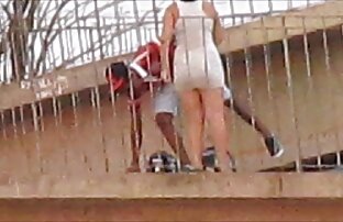 XXX Ein Mann in nackte reife frauen beim sex der Arbeit der Jungen Hure mit einem Körper