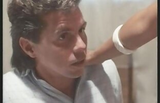 XXX Der Mann traf ein Mädchen auf der Straße und ermutigte sie, sie im Auto zu polieren, und reife frauen porno film Enten seinen Schwanz zu Hause